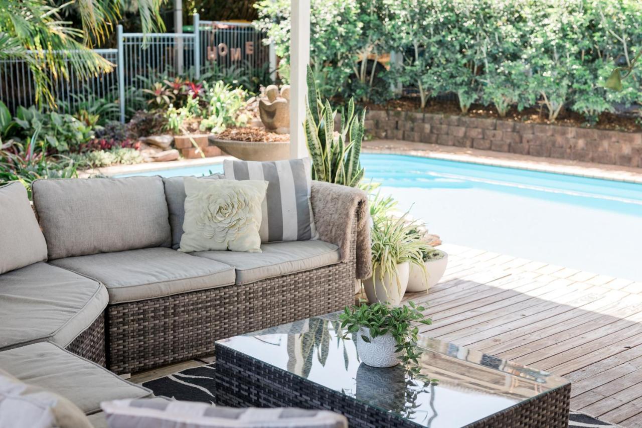 Studio 26: Central, Hampton'S Poolside Hideaway Coffs Harbour Esterno foto