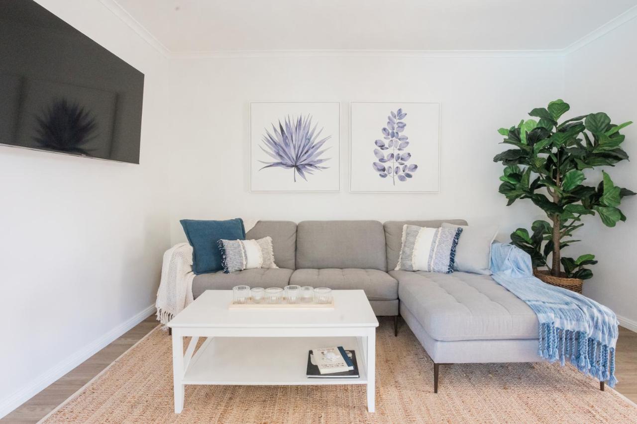 Studio 26: Central, Hampton'S Poolside Hideaway Coffs Harbour Esterno foto