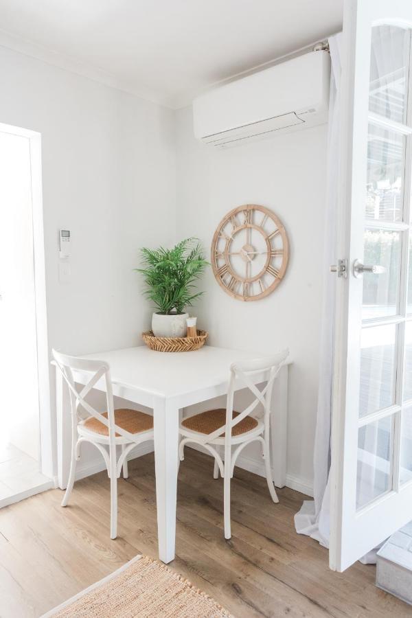 Studio 26: Central, Hampton'S Poolside Hideaway Coffs Harbour Esterno foto