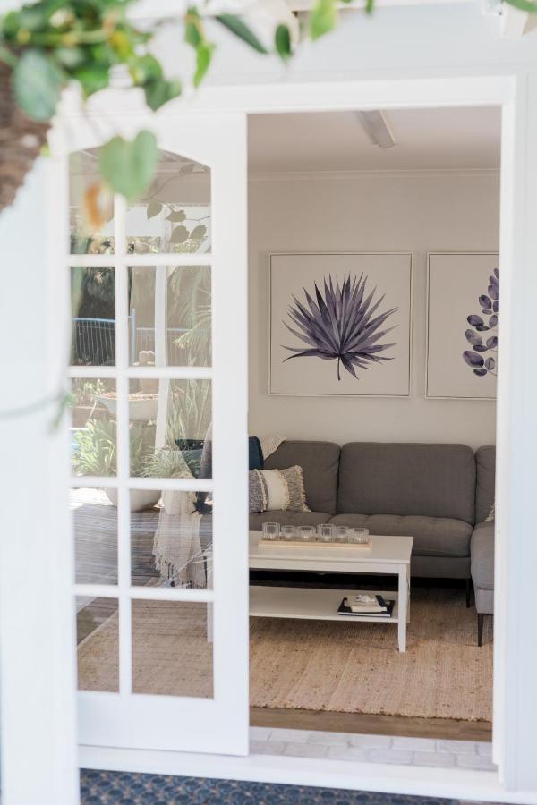 Studio 26: Central, Hampton'S Poolside Hideaway Coffs Harbour Esterno foto